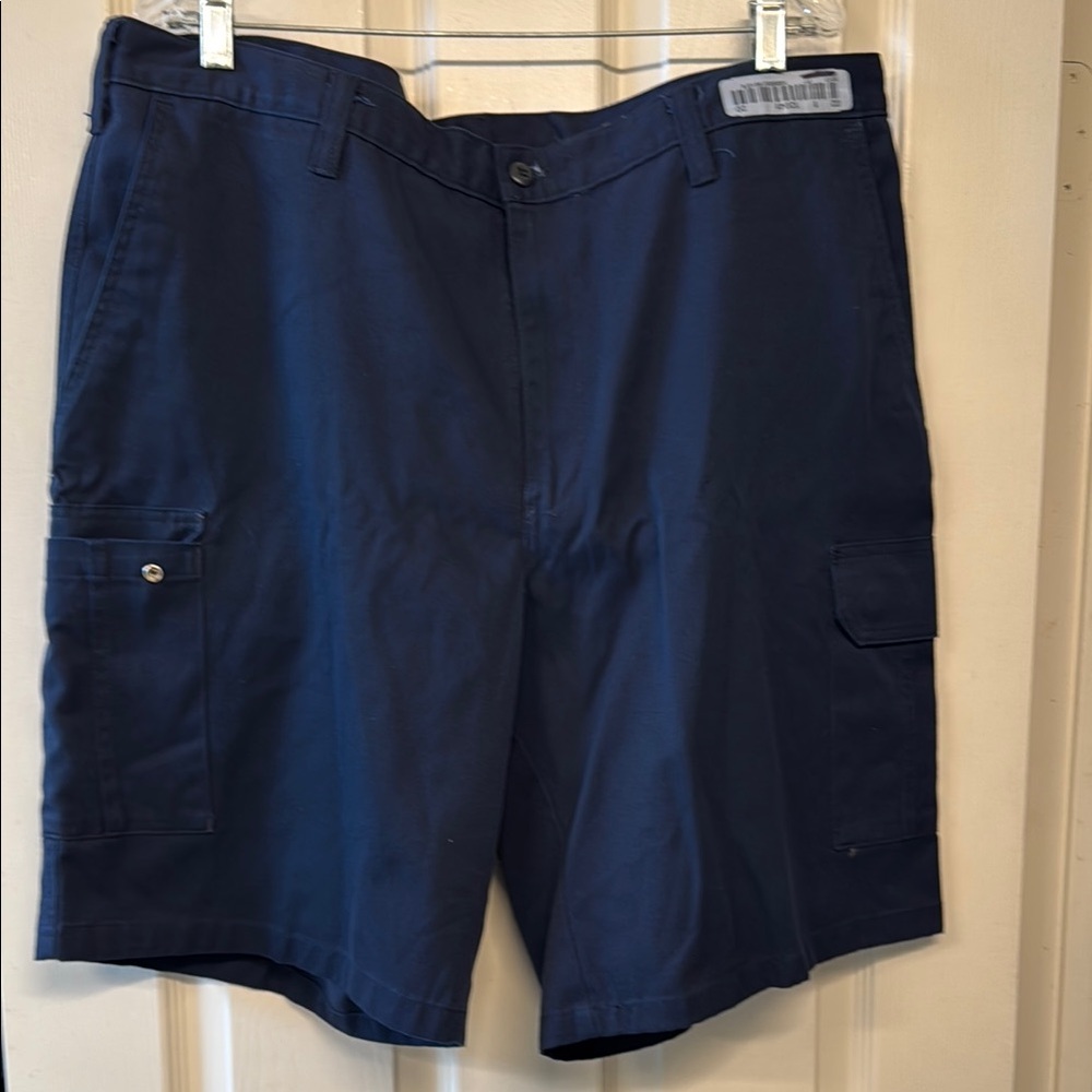 Men's Navy Cargo Shorts
